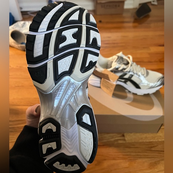 NWT!! ASICS Gel-Kayano 14 Cream Black Metallic Plum - Picture 6 of 7